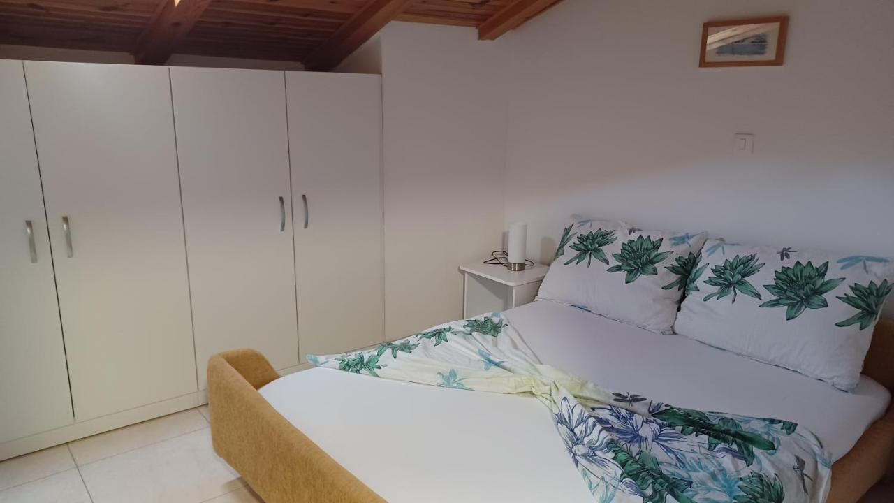Apartmani Amra Novi Vinodolski Buitenkant foto