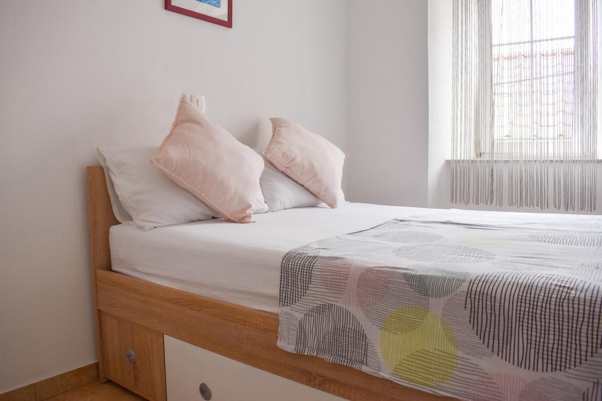 Apartmani Amra Novi Vinodolski Buitenkant foto