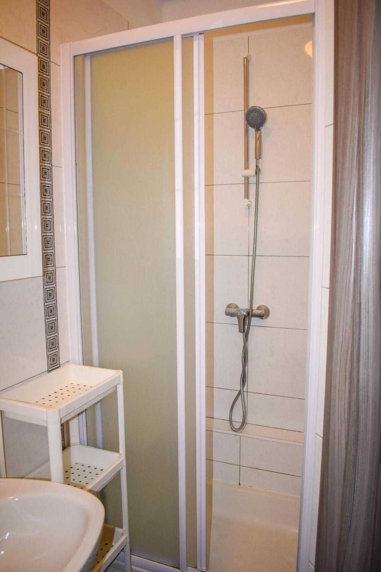 Apartmani Amra Novi Vinodolski Buitenkant foto