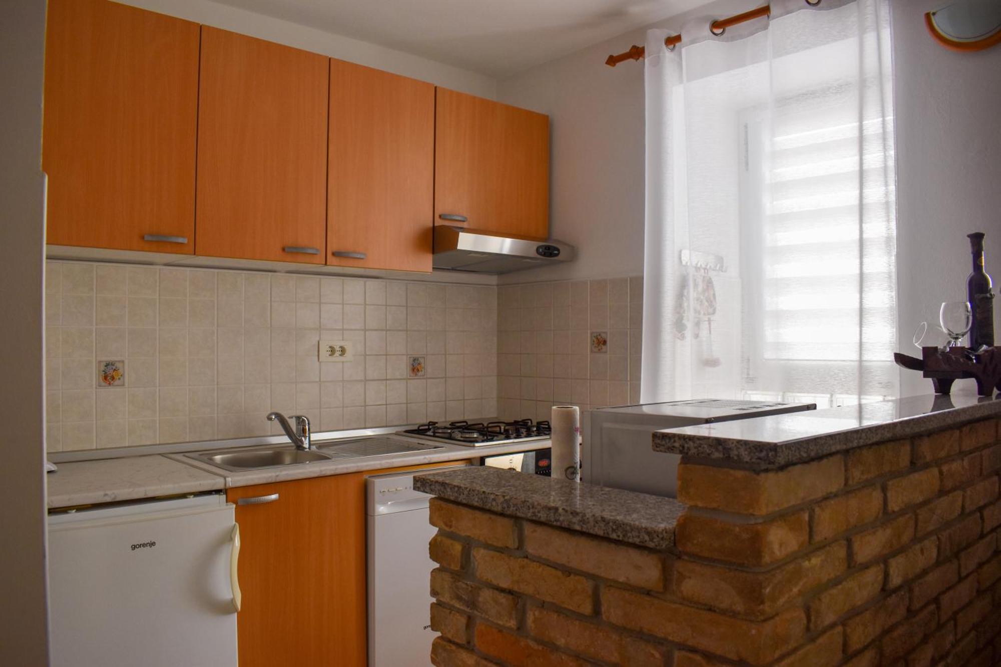 Apartmani Amra Novi Vinodolski Buitenkant foto
