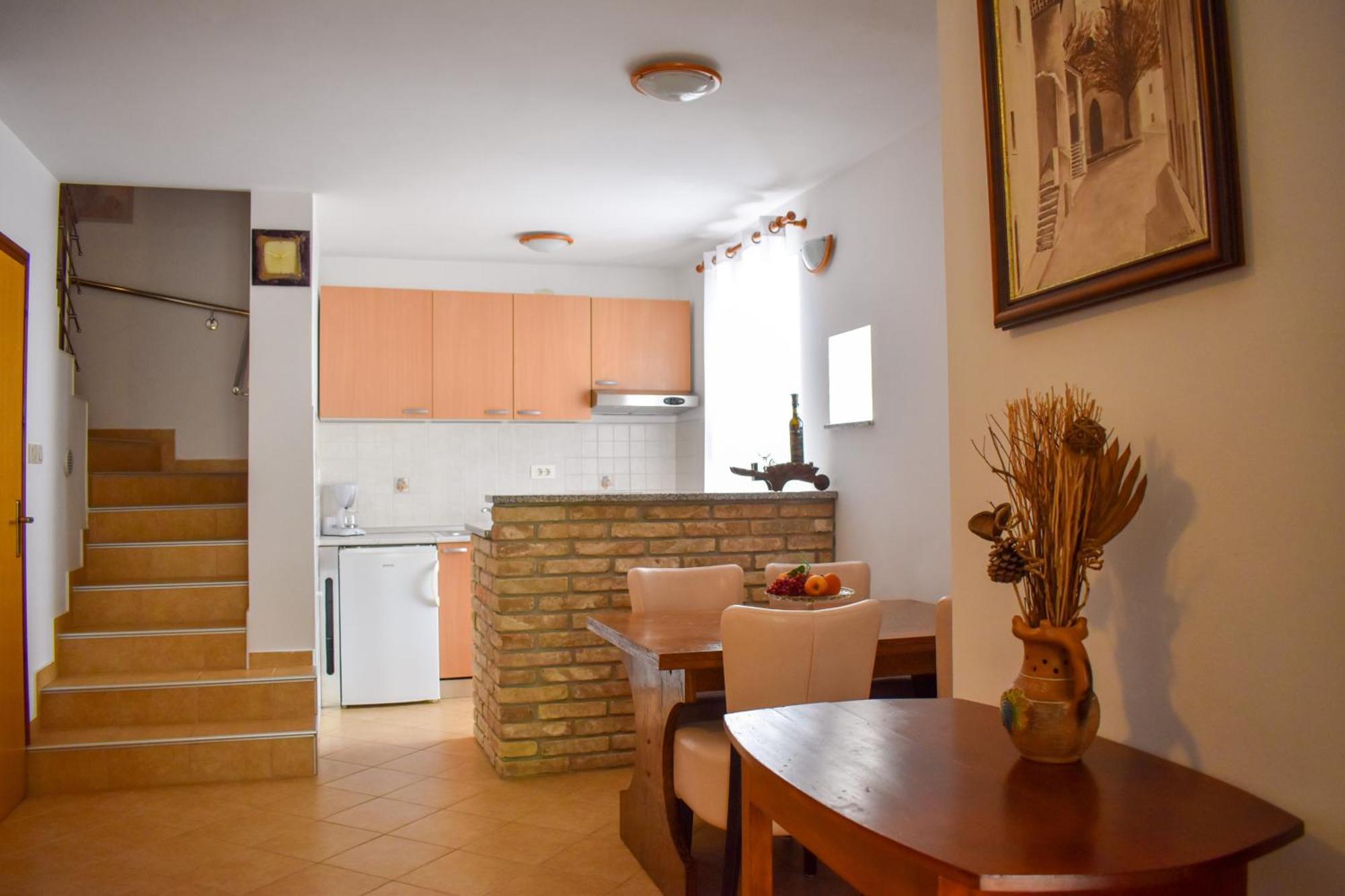 Apartmani Amra Novi Vinodolski Buitenkant foto